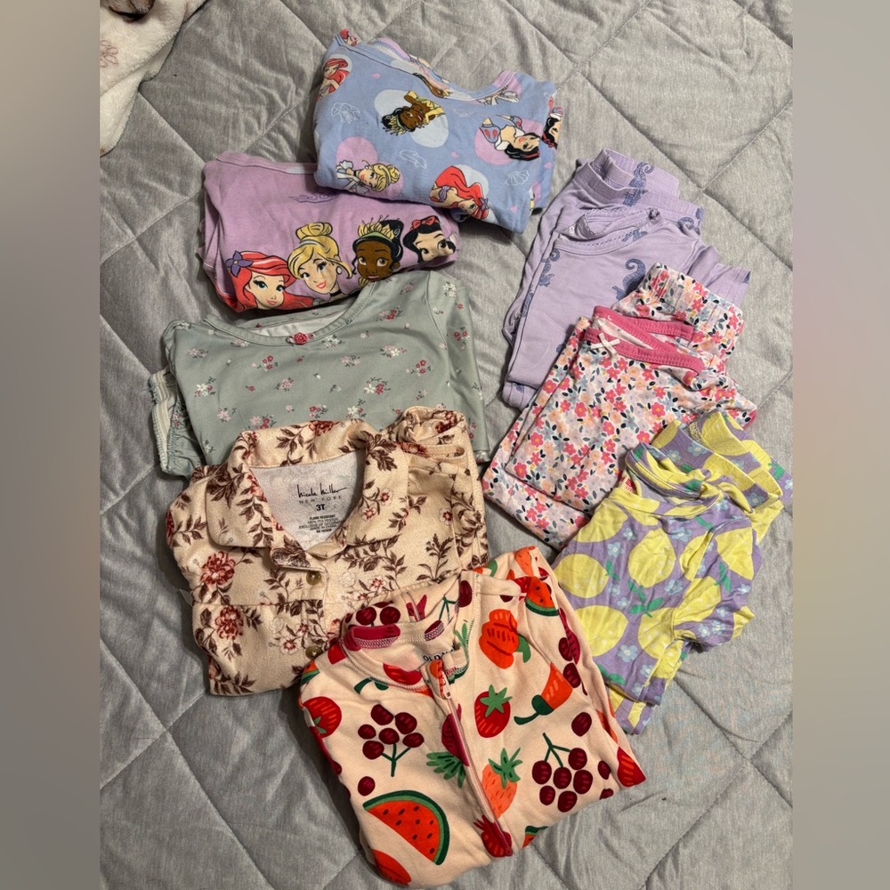 Toddler 3T Pajama lot